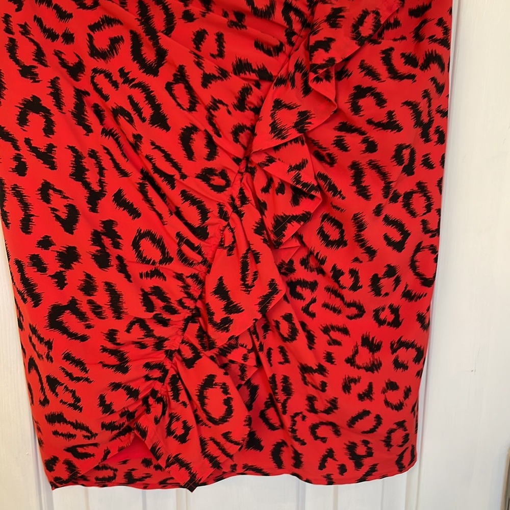 A.L.C. Red & Black Asymmetrical Animal Print Silk Soie Skirt w/ Ruffle - Picture 2 of 10
